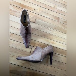 Vintage Bullboxer snakeskin leather stiletto pointed toe‎ heels